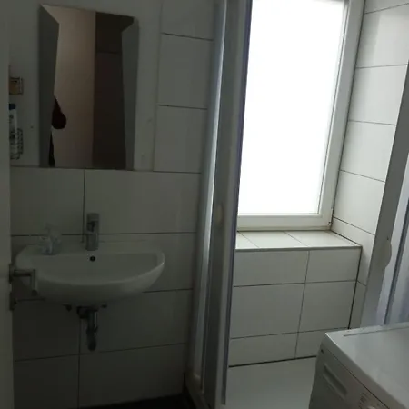 Modernes Maya Zimmer In Heilbronn Nahe Zentrum Mit Gemeinschaftskueche Exterior photo