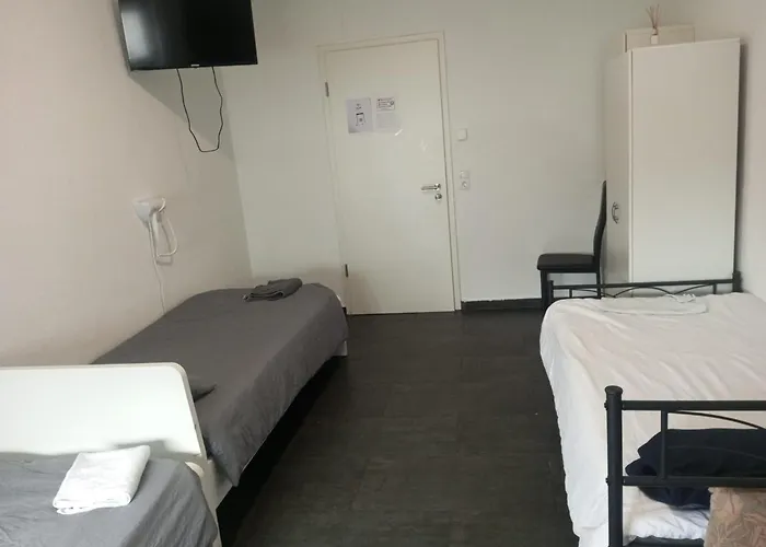 Modernes Maya Zimmer In Heilbronn Nahe Zentrum Mit Gemeinschaftskueche
